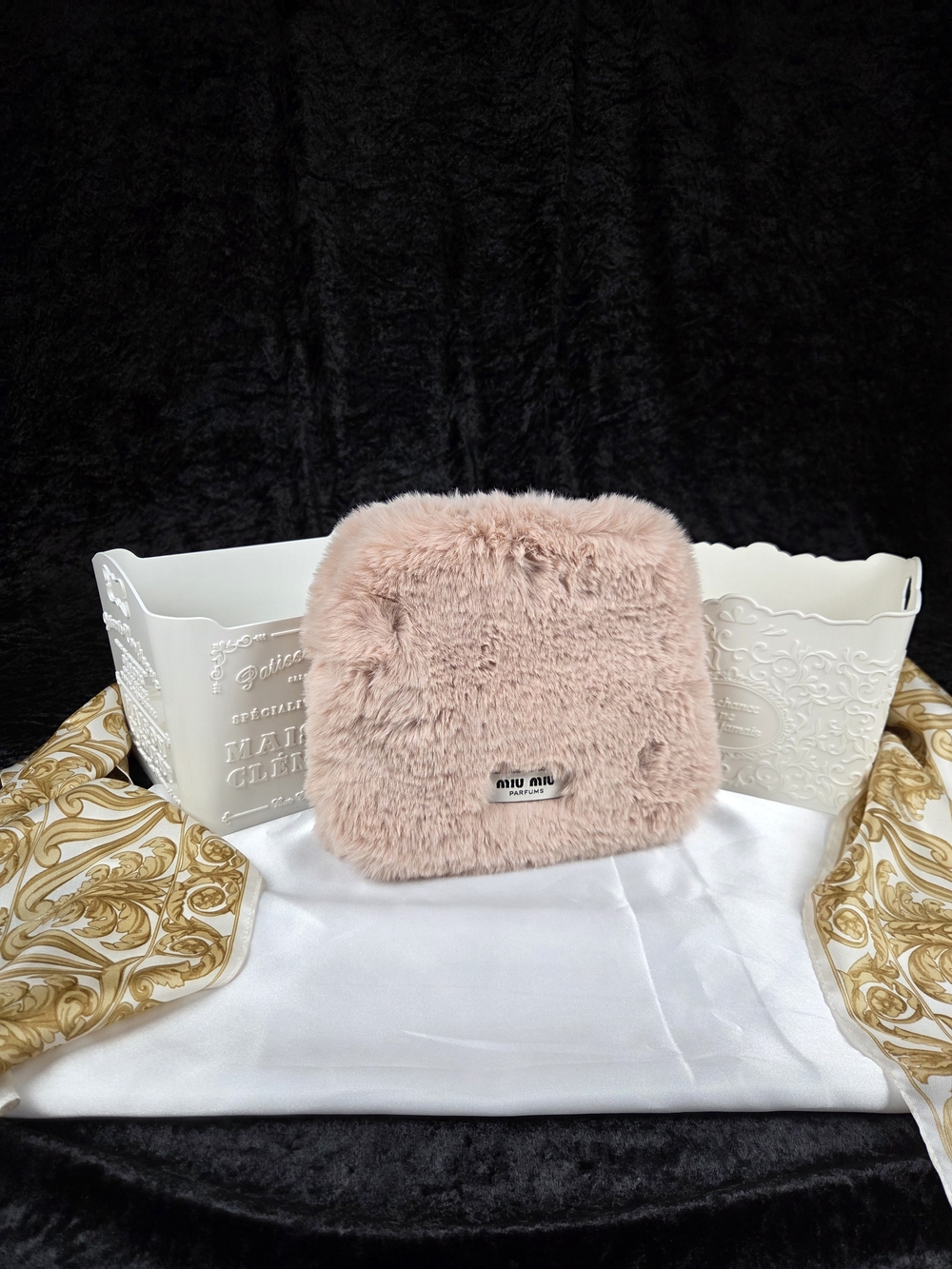 Miu Miu Parfums Blush Pink Faux Fur Cosmetic Makeup Pouch Travel Case New